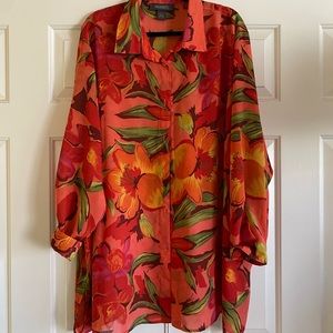 PLUS SIZE! Designs Lane Bryant Floral Button Up!